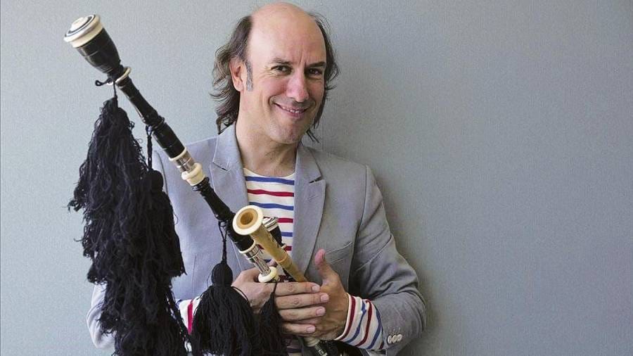 Carlos Núñez e a literatura